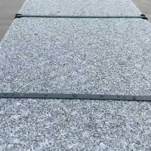 咸阳 芝麻黑火烧面毛板，条板，半成品