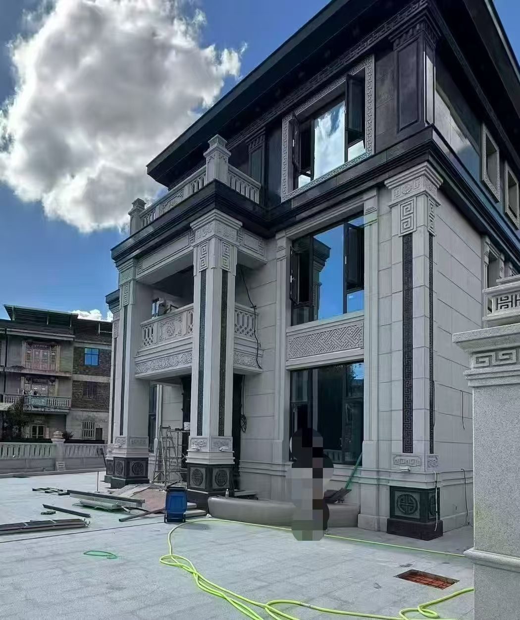 咸阳 别墅干挂，芝麻白与芝麻黑完美配合